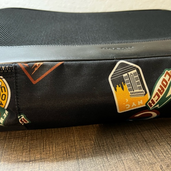 Coach Travel Packs - Picture 1 of 7
